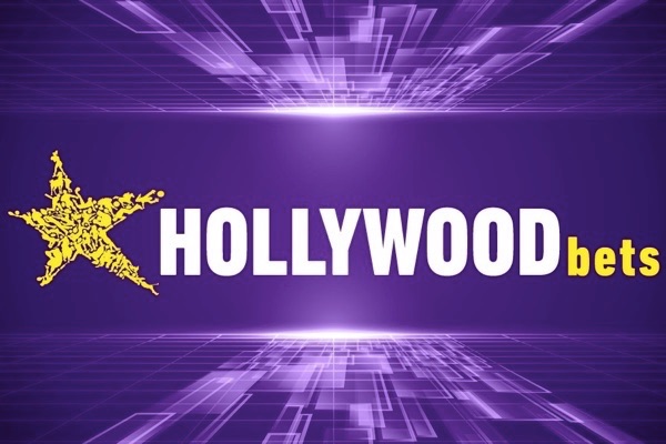 using hollywoodbets app