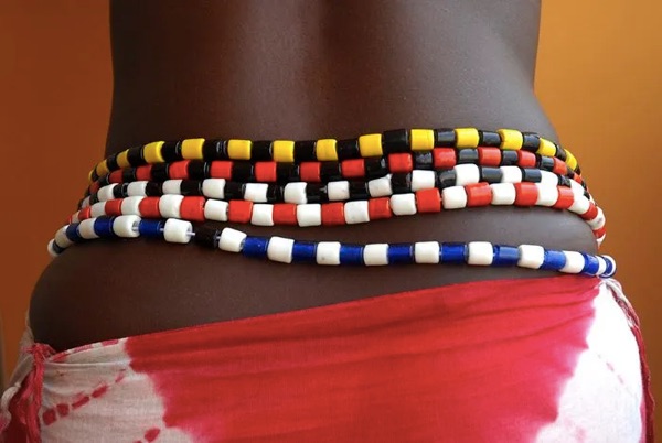 thick beads on the hips